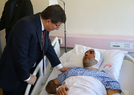 رئيس الوزراء التركى  داود اوغلو اخبار تركيا   تركيا  ستشفى تركى هجوم انقرة (6)