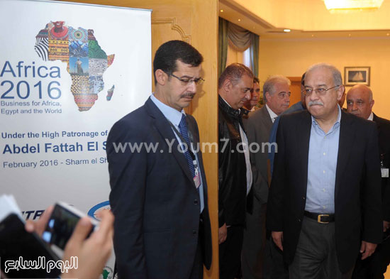 رئيس الوزراء يصل شرم الشيخ للإشراف على استعدادات منتدى أفريقيا 2016 (5)