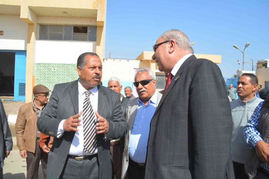 محافظ المنيا ، مشروع دواجن شوشة ، محافظة المنيا (1)