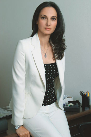  إيلينا كونتورا وزيرة السياحة اليونانية (3)