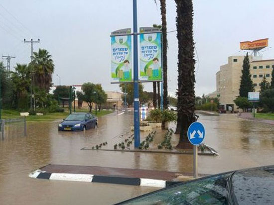فيضانات-تضرب-جنوب-إسرائيل-(4)