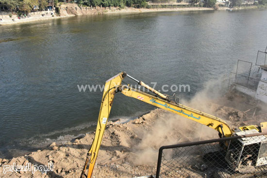 حملة إزالة التعديات على نهر النيل - الجيزة (4)