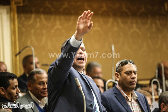 1اليوم السابع  توفيق عكاشة على عبد العال مجلس النواب  طرد توفيق عكاشة طرد عكاشة من البرلمان (1)
