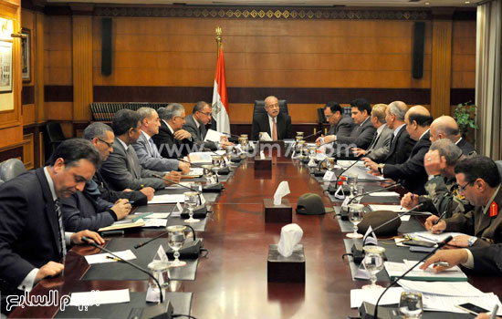 اجتماع قرية الأمل برئاسة رئيس الوزراء (1)