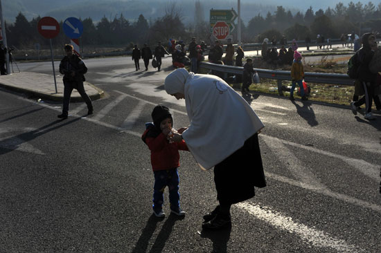 أخبار اليونان مخيم طرد مهاجرين تنظيم احتجاج (11)