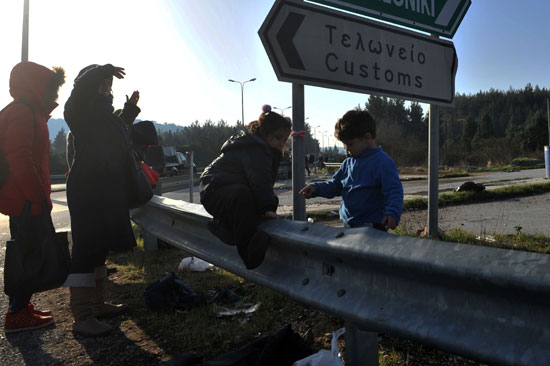 أخبار اليونان مخيم طرد مهاجرين تنظيم احتجاج (16)