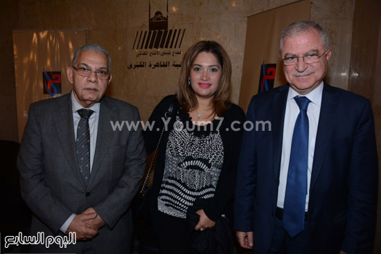 سفير لبنان بالقاهرة يحتفل بتوقيع كتابه  (7)