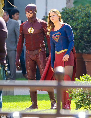  أبطال مسلسلى Supergirl وThe Flash (2)