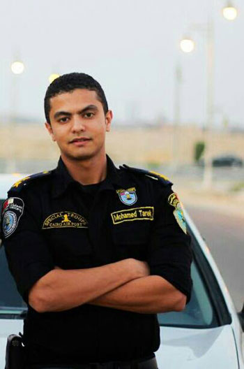 ضابط بالعمليات الخاصة يدعو العاملين بجهاز الشرطة للتبرع لـتحيا مصر (1)