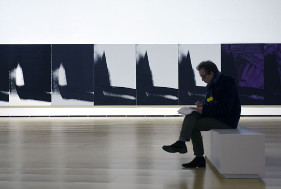 1الفنان آندى وارهول، متحف جوجنهايم بلباو بأسبانيا، معرض الظلال، فنون تشكيلية، أخبار الثقافة  (9)