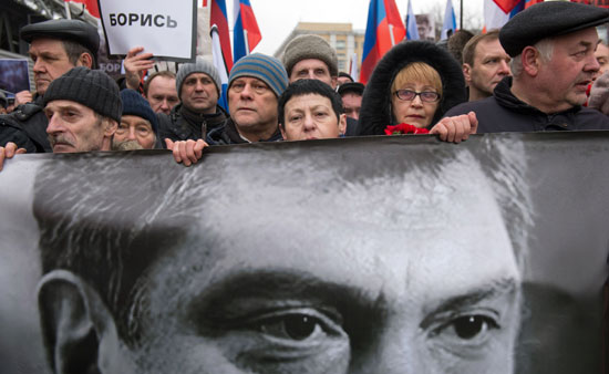 سكان موسكو يحيون ذكرى اغتيال زعيم المعارضة الروسية (1)