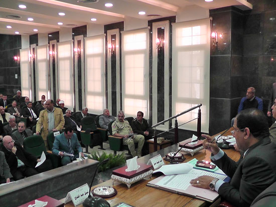 اجتماع المجلس التنفيذى بديوان محافظة الغربية (4)