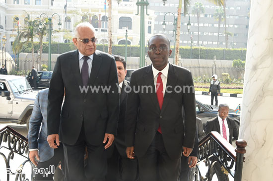 على عبد العال رئيس مجلس النواب واوجستين مابون رئيس وزراء الكونغو (2)