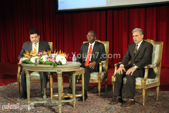 رئيس وزراء الكونغو بجامعه القاهره (1)