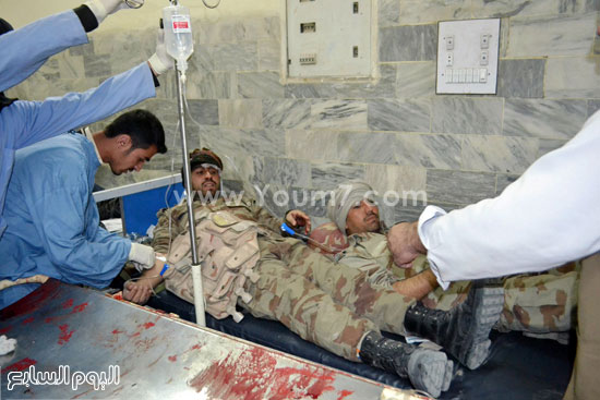 مقتل ثمانية أشخاص فى تفجير انتحارى بباكستان (10)