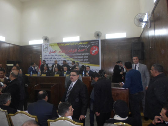 أحمد الزند خلال افتتاحه مجمع محاكم جهينة بسوهاج (1)