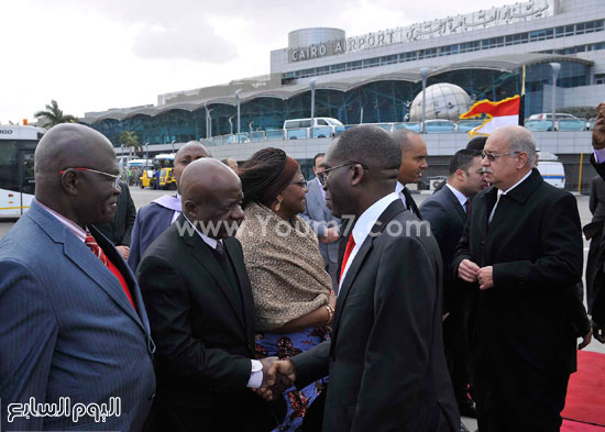 رئيس وزراء الكونغو يغادر القاهره (8)