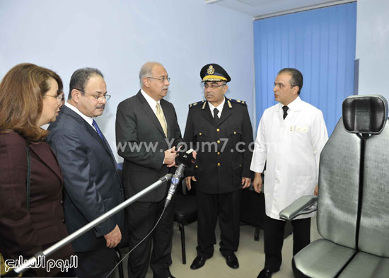 وزارة الداخلية مستشفى الشرطة  اخبار مصر شريف اسماعيل رئيس الوزراء (7)