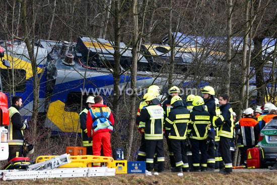 حادث قطار جنوب ألمانيا (10)