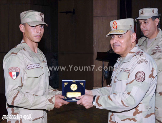 وزير الدفاع  القوات المسلحة   الجيش  مصر اليوم  اخبار مصر  اخر الاخبار (4)