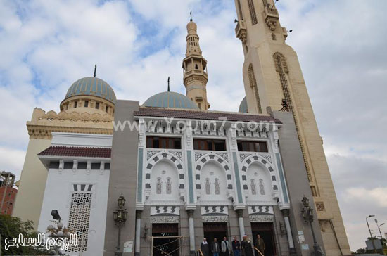 محافظ الإسماعيلية يتفقد مسجد أبوبكر الصديق (1)