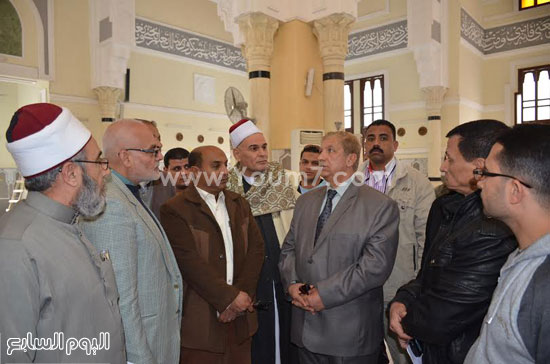 محافظ الإسماعيلية يتفقد مسجد أبوبكر الصديق (4)