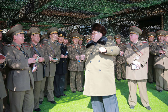 رئيس كوريا الشمالية يأمر بإجراء تجارب نووية جديدة (4)