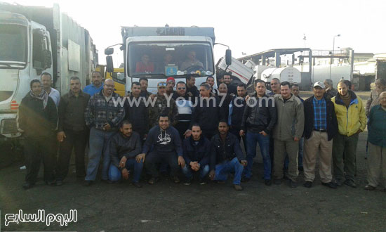 إضراب عمال بشركة نظافة خاصة بالإسكندرية لليوم الثانى بسبب الرواتب (2)
