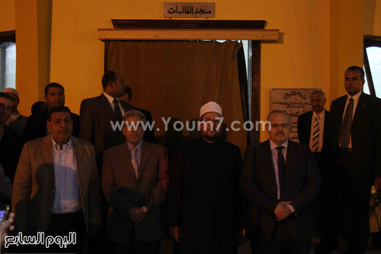 جامعة القاهرة وزير الاوقاف  مختار جمعة  جابر نصار مسجد الطالبات  افتتاح مسجد الجامعه (3)