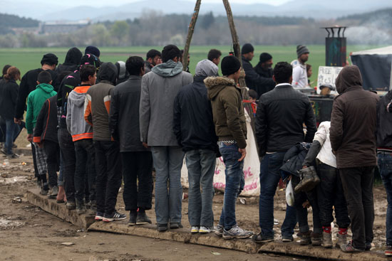 مهاجرين - سوريين - الحدود اليونانية (2)