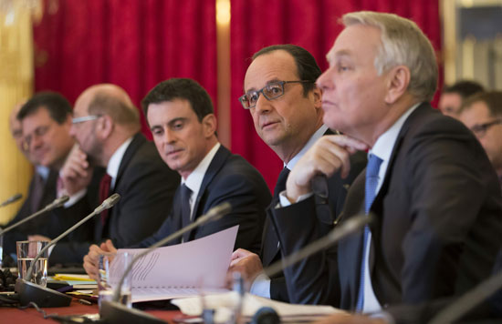 الرئيس الفرنسى يستقبل زعماء الاتحاد الأوروبى فى قمة باريس (17)