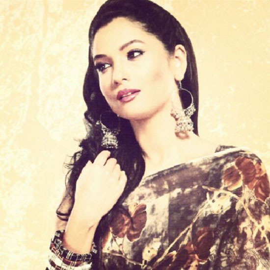 الممثلة الهندية انكيتا لوخاندى (5)