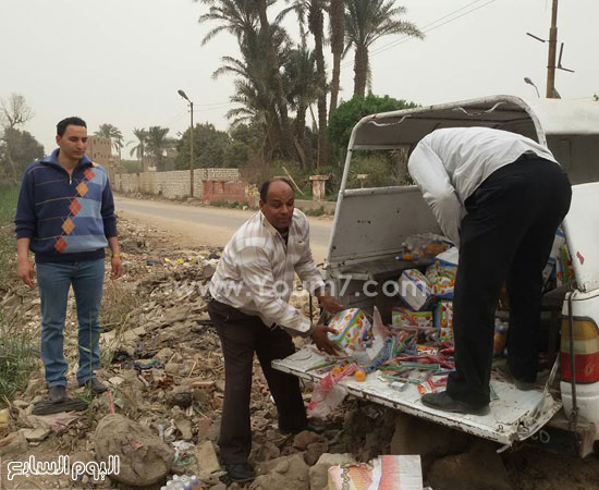 مباحث التموين تعدم منتجات غذاية ولحوم فاسدة ببنى سويف (2)