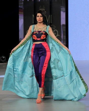 عروض أزياء باكستانى (1)