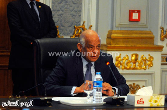 على عبد العال رؤساء التحرير نقابة الصحفيين مجلس النواب البرلمان  (2)