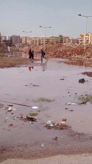 مياه-صالحة-للشرب-تغرق-محيط-مدارس-بمحافظة-بورسعيد-1-(4)