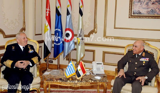 القائد العام ورئيس الاركان يلتقيان رئيس اركان القوات المسلحة اليونانية‎  (2)