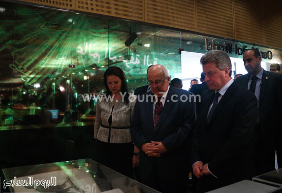 رئيس مقدونيا جورجى ايفانوف زيارة مكتبة الاسكندرية (1)