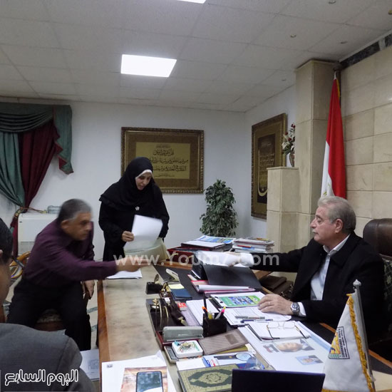 محافظ جنوب سيناء يلتقى المواطنين  (3)