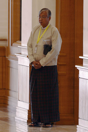 ميانمار،بورما،سوتشى،انتخاب رئيس لبورما،هتين كياو (6)