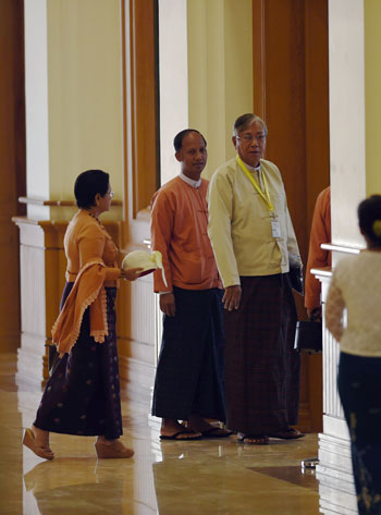 ميانمار،بورما،سوتشى،انتخاب رئيس لبورما،هتين كياو (9)