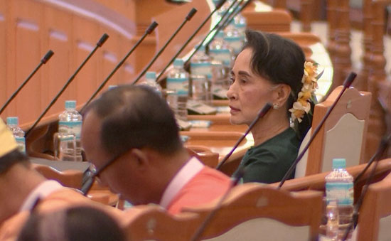 ميانمار،بورما،سوتشى،انتخاب رئيس لبورما،هتين كياو (18)
