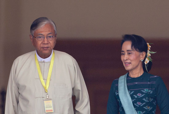 ميانمار،بورما،سوتشى،انتخاب رئيس لبورما،هتين كياو (24)