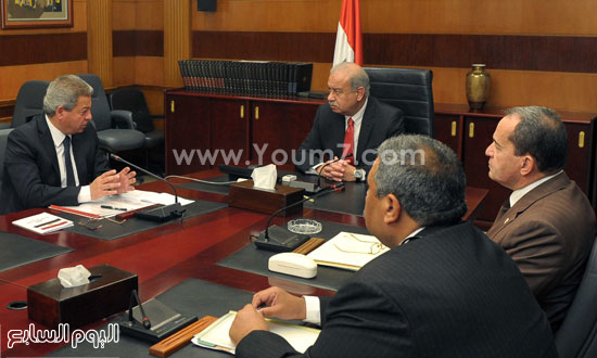 مصر الحكومة  وزارة الرياضة  بناء المدارس شريف اسماعيل  مجلس الوزراء (3)