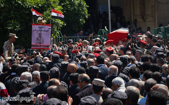 جنازة عسكرية الشهيد شريف عمر  ( (14)