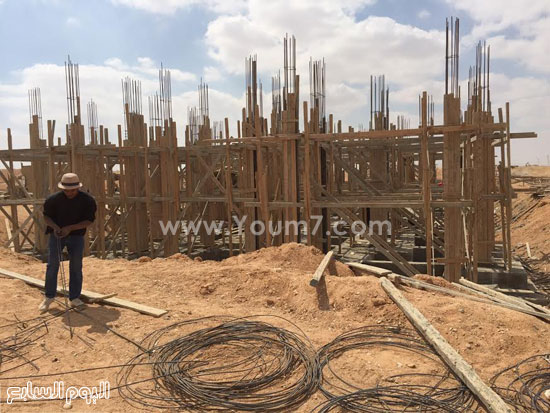 وزير الإسكان يتفقد أعمال تنفيذ 42 ألف وحدة سكنية بمدينة 6 أكتوبر (1)