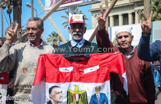 متظاهرو القائد إبراهيم يدعمون الحرب ضد الإرهاب وينعون الشهيد شريف محمد عمر (4)