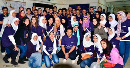 طلاب-نموذج-إدارة-الأعمال-بجامعة-عين-شمس-(2)