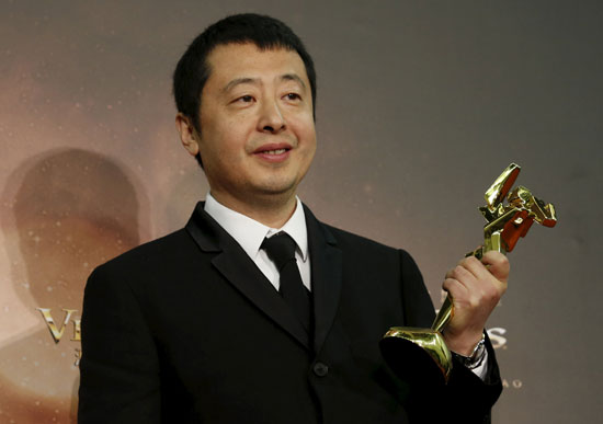 فوز-التايوانية-شو-كى-بجائزة-أفضل-ممثلة-فى-حفل-Asian-Film-Awards-(8)