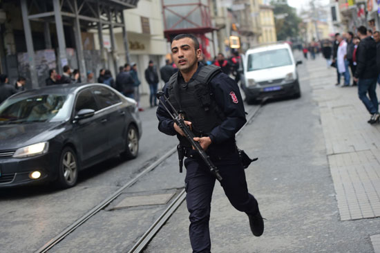  تركيا اسطنبول اخبار العالم اخبار العالم اليوم انفجار اسطنبول  شارع الاستقلال (2)